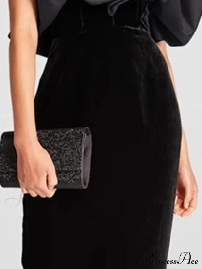 Aura Elegant Maxi Dress