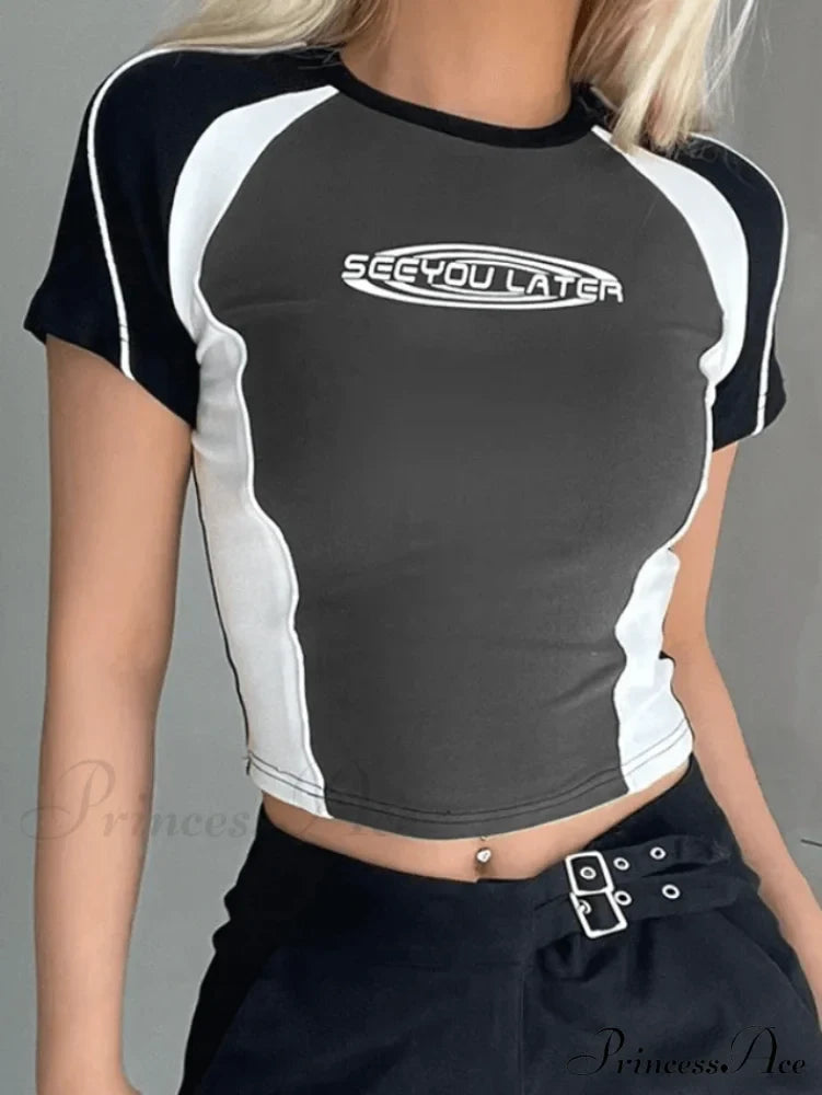 Contrast Letter Graceful Printed Crop Top Tops&Tees