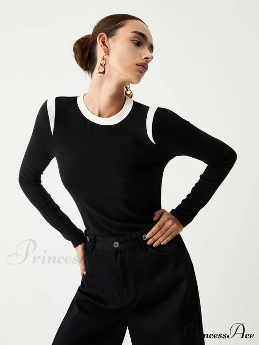 Contrast Trim Graceful Long Sleeve Shirt Black / Xs T-Shirts