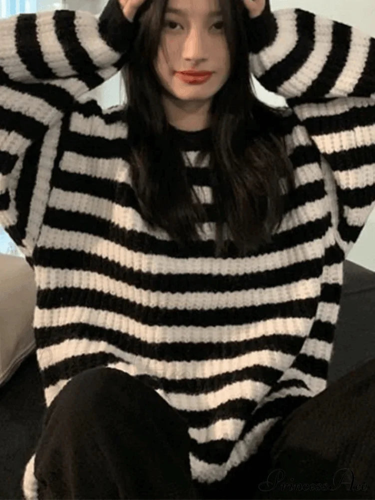 Cozy Charming Fringe Sweater Sweaters