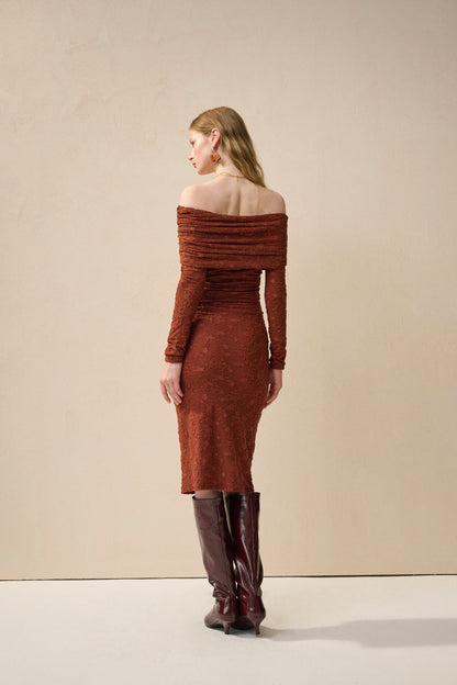 Off shoulder slim fit dress